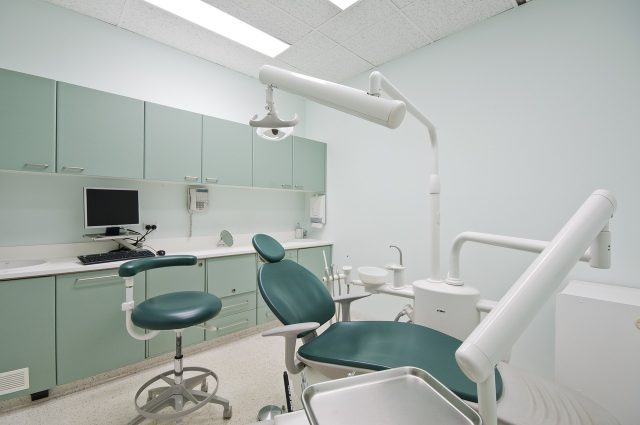 dentist-2530983_1280